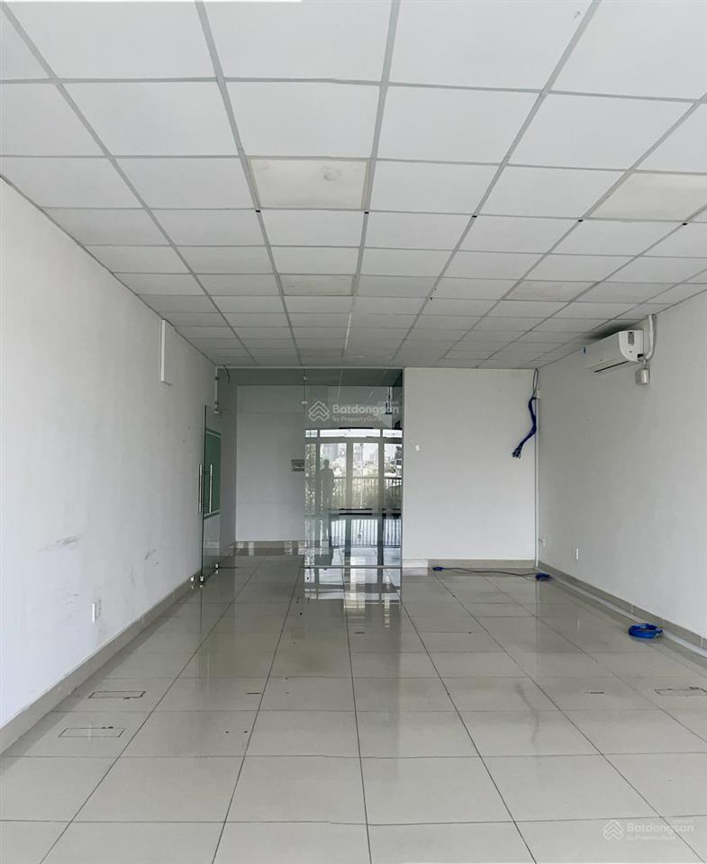 Giá tốt 70tr/th nhà mặt tiền, có tm, pccc, tkvp mt nguyễn thị thập himlam  0908 935 ***