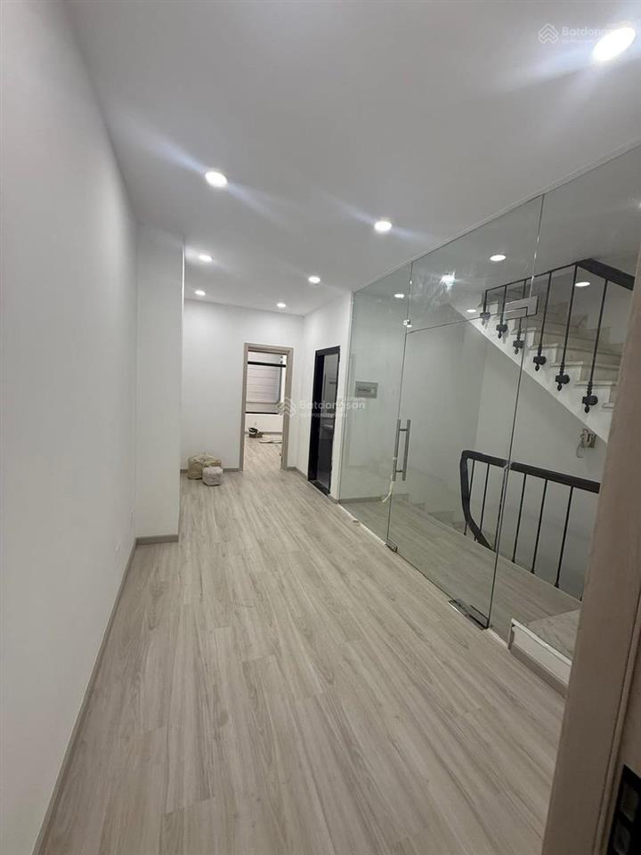 Bán nhà phố đ.14m kđt himlam dt 5x20m2 nội thất full, hướng t giá 28,5 tỷ  0908 935 ***