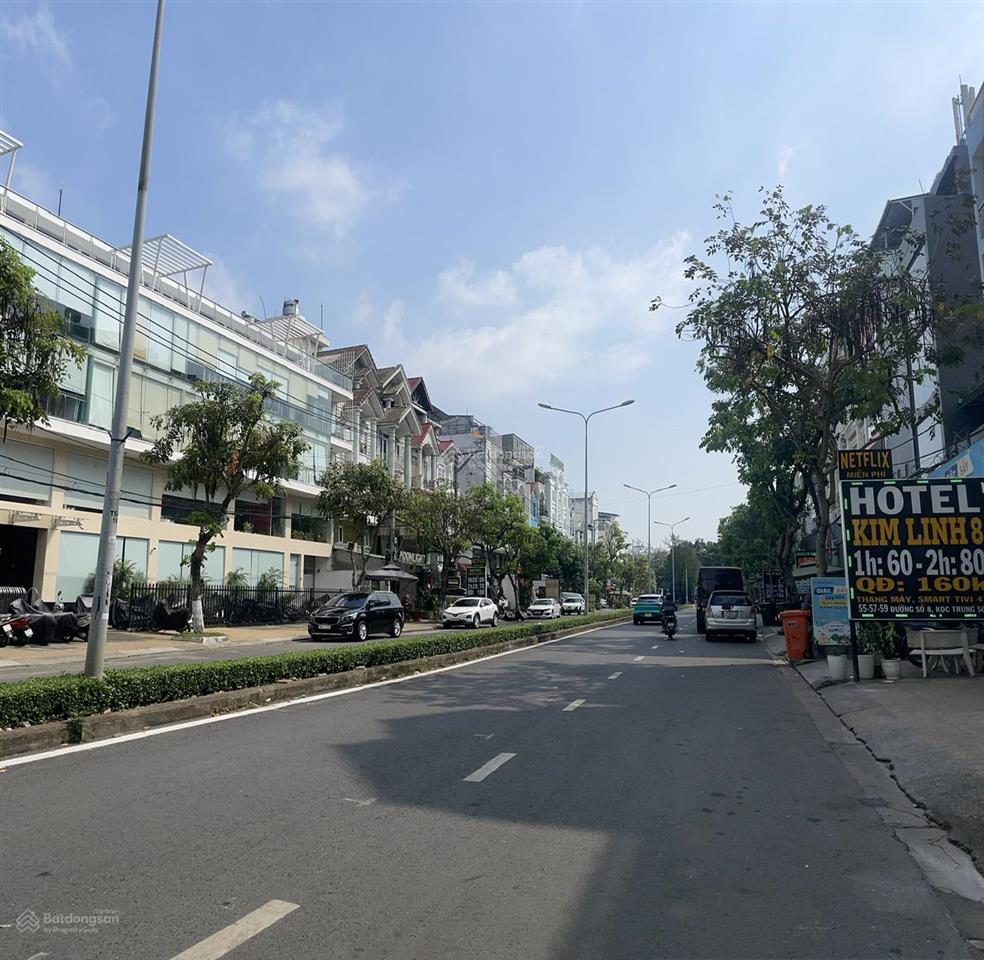 Bán đất đ.số 8 (24m) kdc trung sơn bình chánh dt 5x20m² shr gb 17,5 tỷ  0908 935 ***