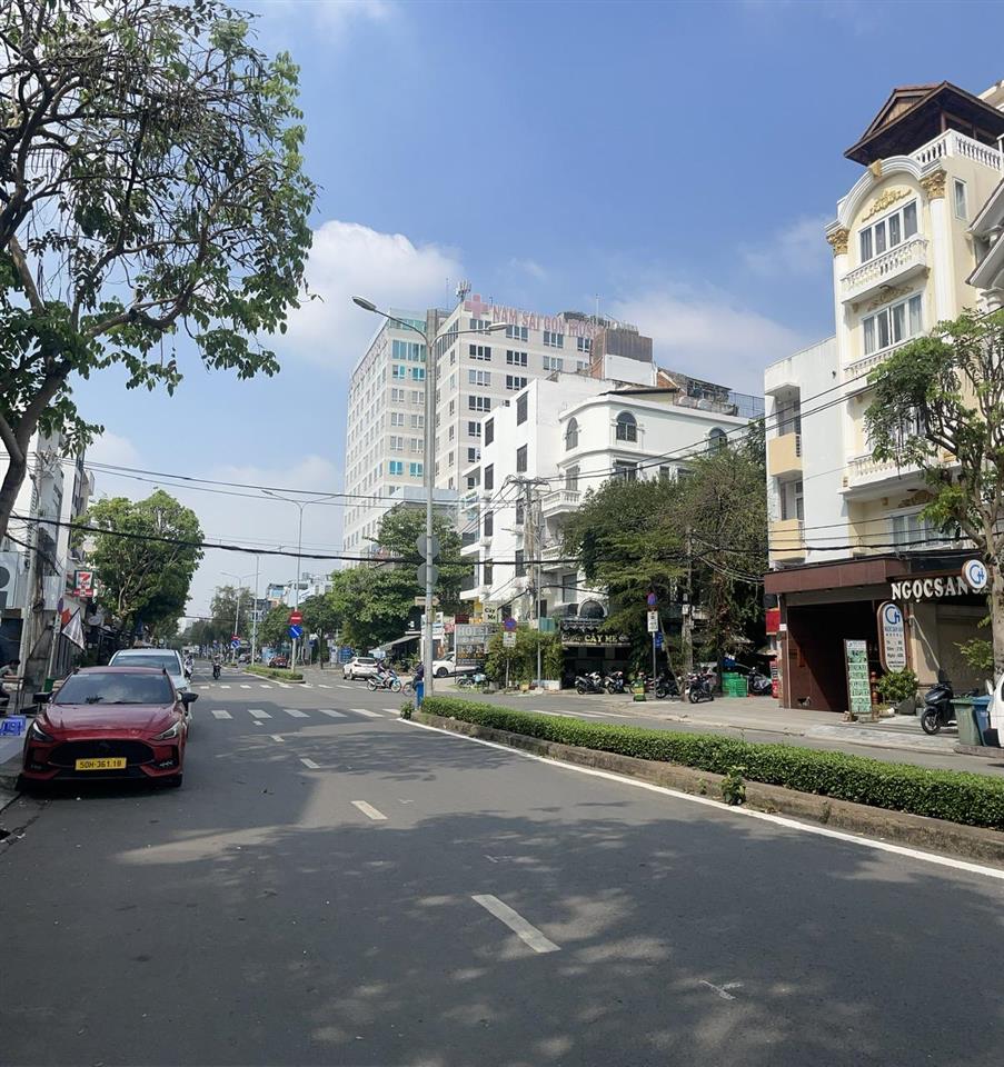 Bán đất đ.số 8 (24m) kdc trung sơn bình chánh dt 5x20m² shr gb 17,5 tỷ  0908 935 ***