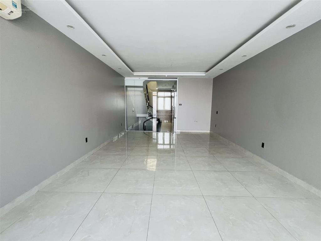 Giám 500tr bán nhanh nhà phố himlam dt 5x20m2 có tm, kề hoàng trọng mậu gb 28,5 tỷ  0908 935 ***