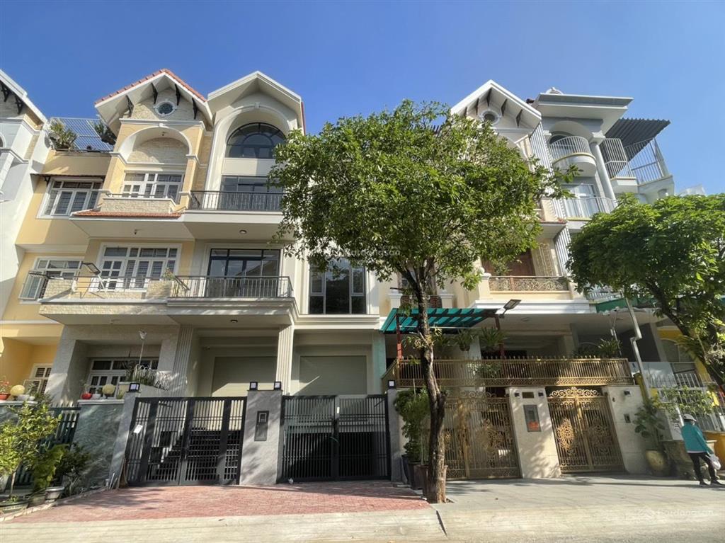 Biệt thự tk văn phòng mt đ.16m kđt himlam dt 7.5x20m2 có thang máy giá 65tr  0908 935 ***