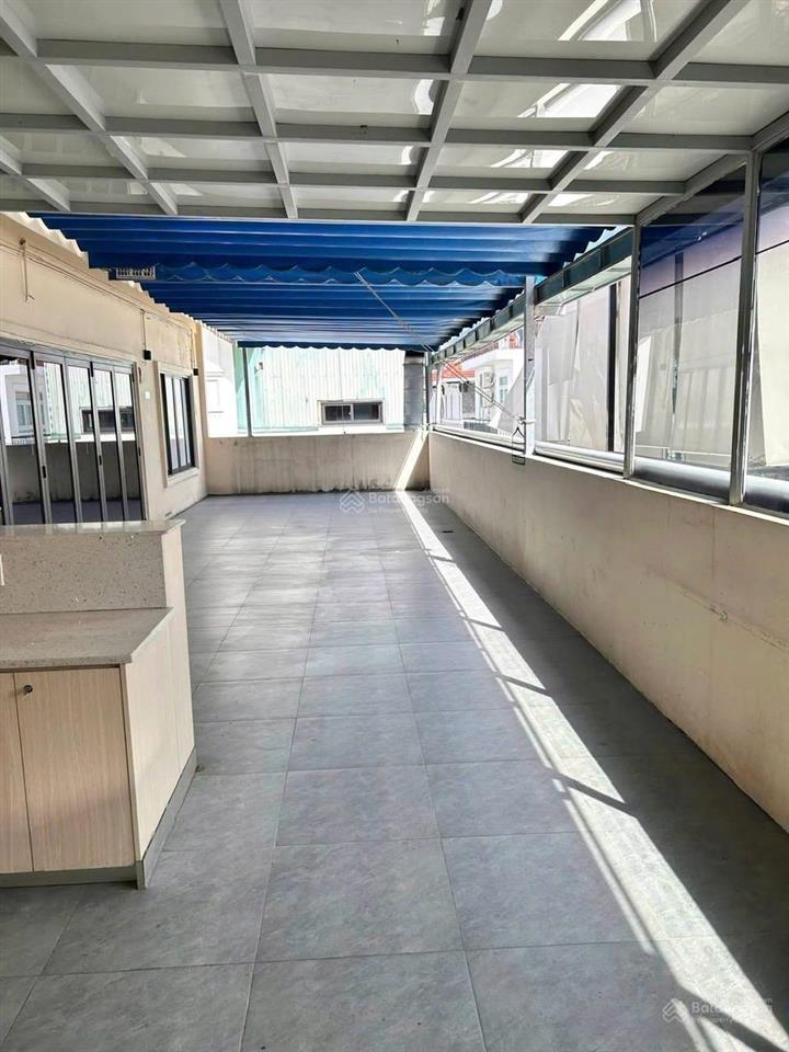 Cho thuê tòa nhà 20x20m mt đ. nguyễn thị thập đủ công năng pccc, tm giá 280tr  0908 935 ***