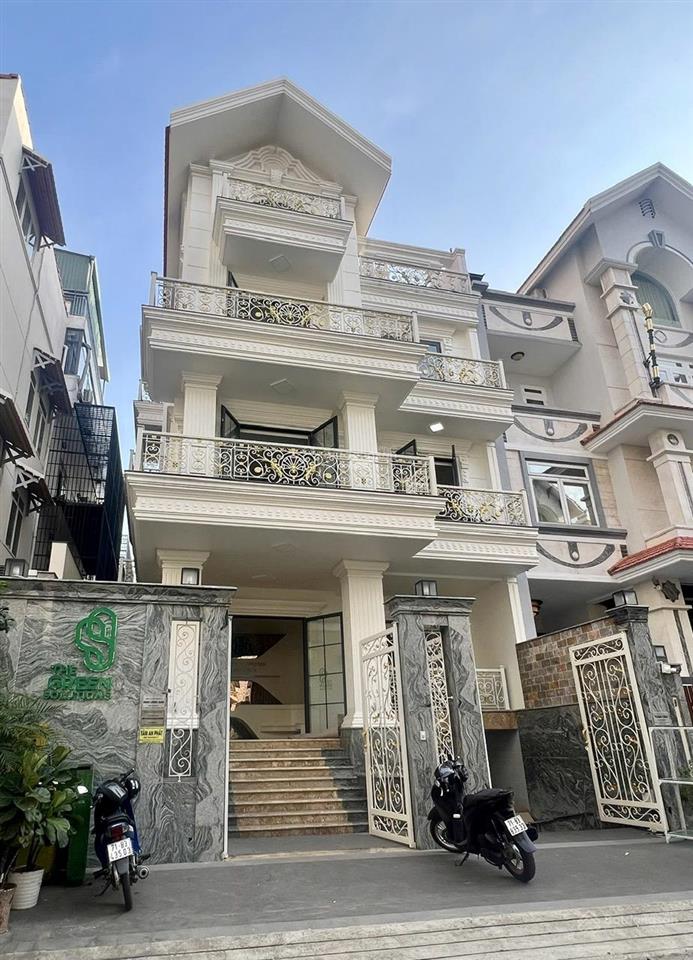 Biệt thự cao cấp himlam tk văn phòng, 5 máy lạnh/sàn, có thang máy giá 95tr  0908 935 ***