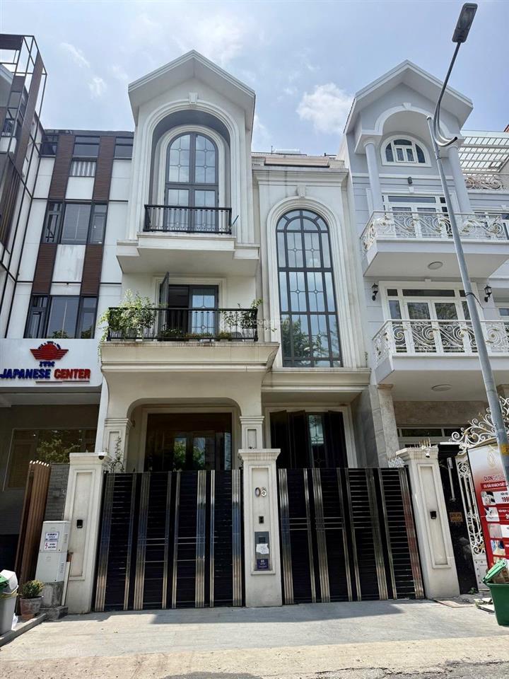 Giảm mạnh còn 45 tỷ biệt thự himlam dt 7,5x20m2 có tm + full nội thất cao cấp  0908 935 ***