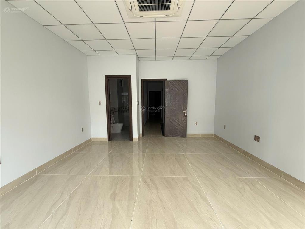 Cho thuê nhà phố himlam 5x20m2 mới, cao cấp, có tm, tk văn phòng giá 55tr  0908 935 ***