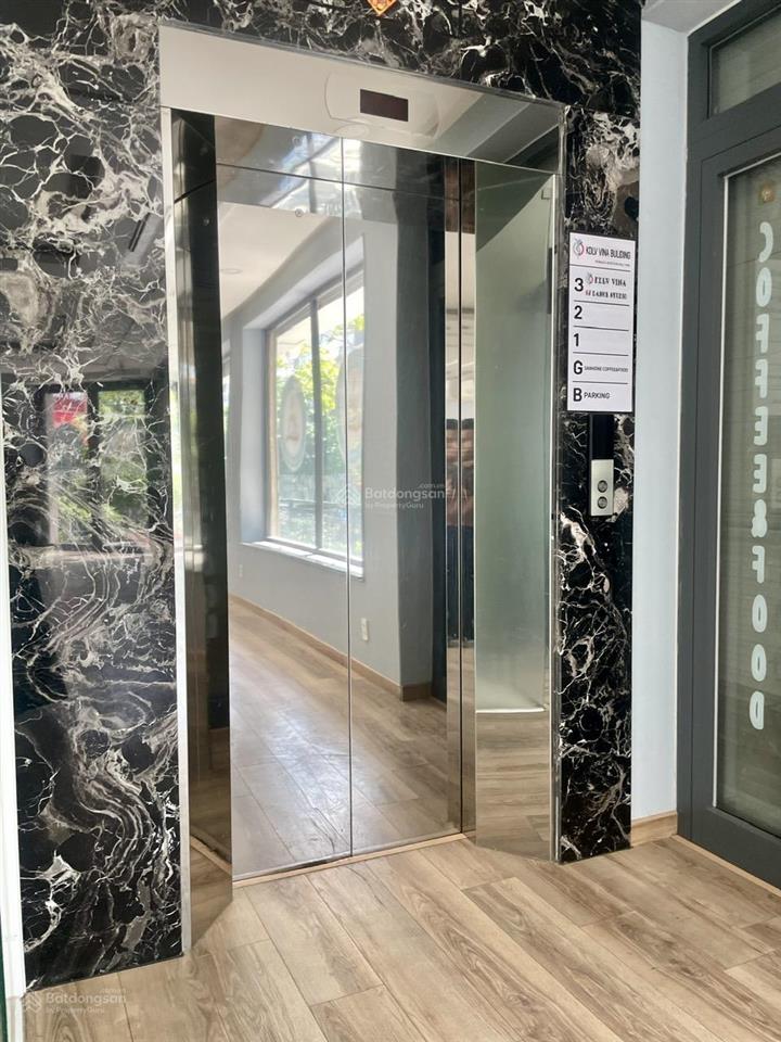 Bán 42 tỷ nhà phố himlam căn góc 137,5m2 có tm, hđt cao  0908 935 ***