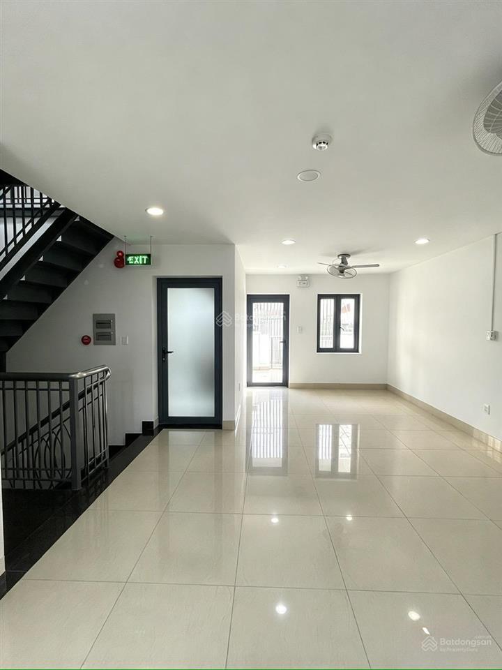 Nhà mặt tiền himlam 7.5x20m đ. hoàng trọng mậu nhà mới, có tm, trống sàn giá 110tr  0908 935 ***