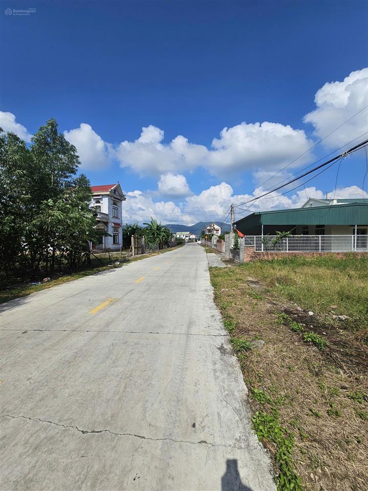 Bán đất kdc tân tiến  vị trí thuận lợi, tiềm năng mạnh.