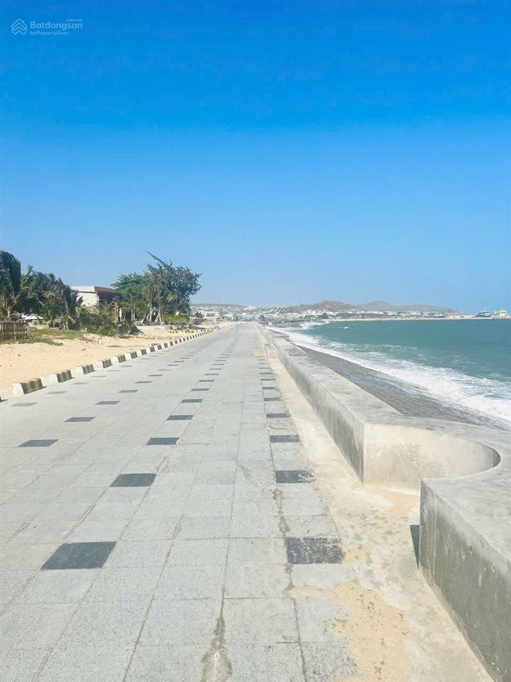 Bán 240m2 đất mặt tiền biển phú thủy, trung tâm phan thiết