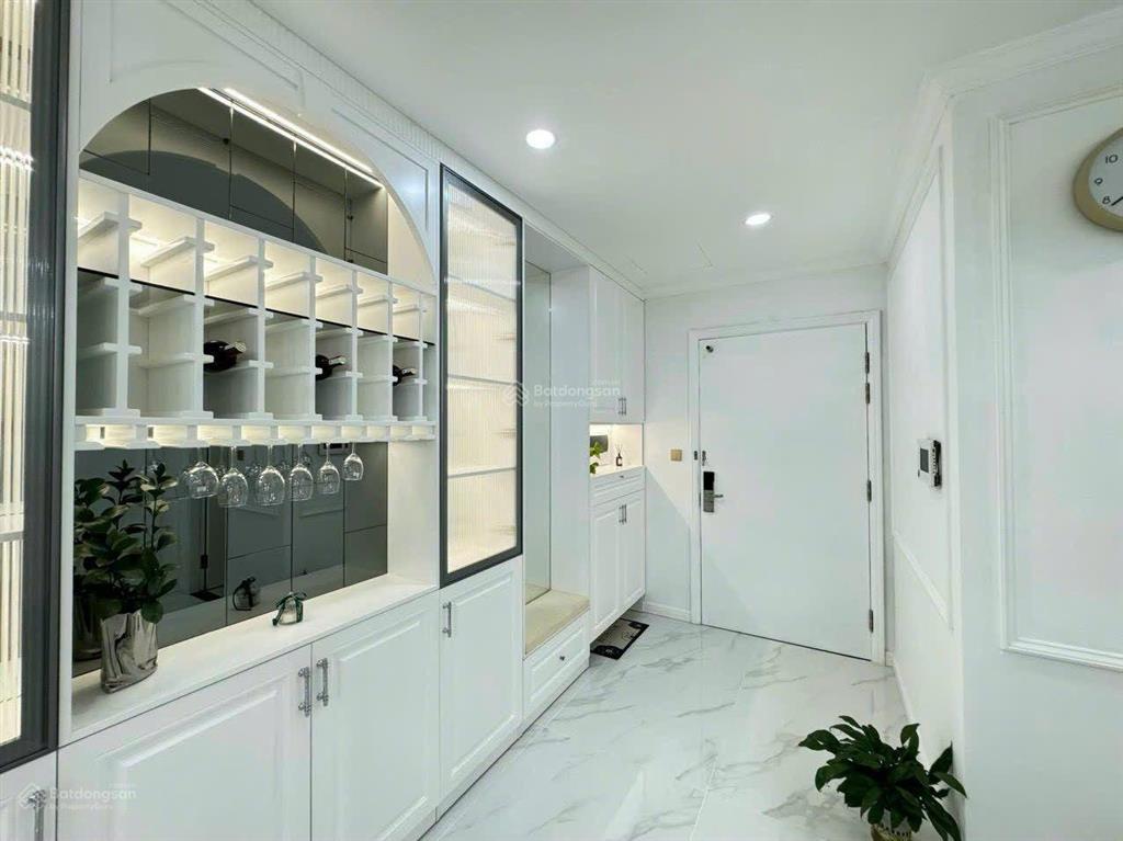Cho thuê căn hộ giá rẻ chỉ (1pn 20tr)  (2pn 25tr)  (3pn 32tr)  (4pn 50tr) vinhomes central park