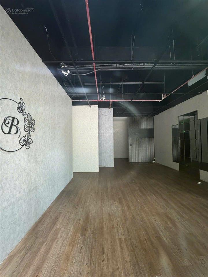 Cho thuê shophouse tại vinhomes central park, 180 triệu, 170m2, giá siêu hời nhiều tiện ích