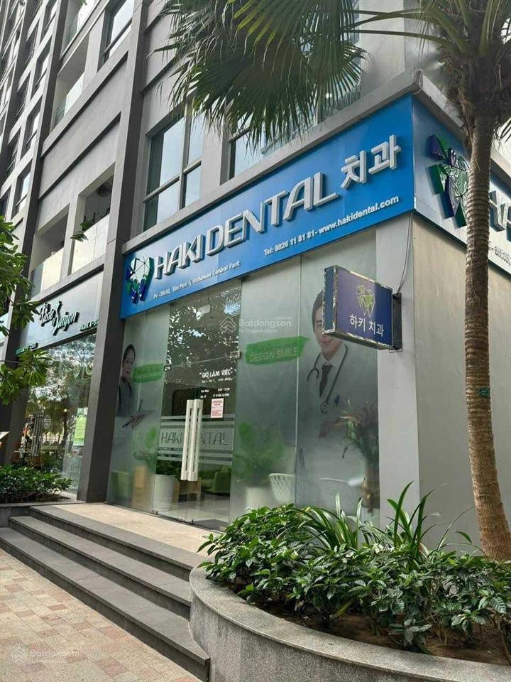Cho thuê shophouse vinhomes tân cảng gần landmark 81 vị trí đẹp diện tích 190m2 cho thuê 110tr/th