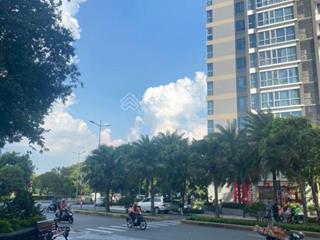 Cho thuê shophouse vinhomes tân cảng gần landmark 81 vị trí đẹp diện tích 190m2 cho thuê 110tr/th