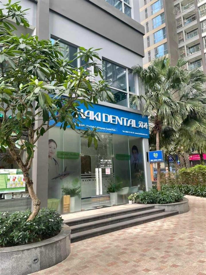 Cho thuê shophouse vinhomes tân cảng gần landmark 81 vị trí đẹp diện tích 190m2 cho thuê 110tr/th