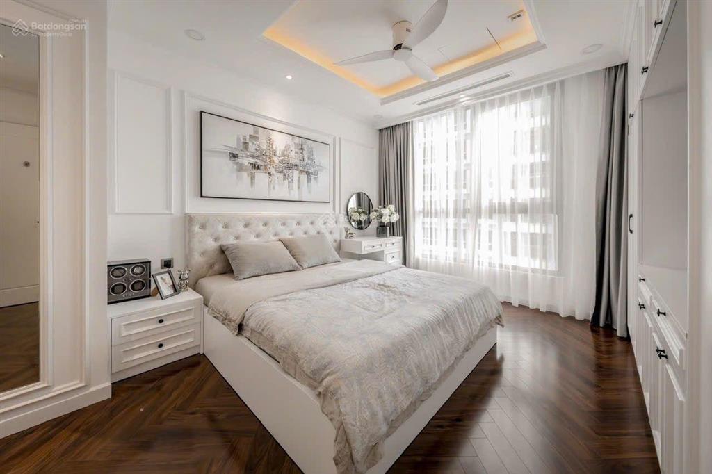 Cho thuê cc 2pn, 2wc, 80m2 tại vinhomes central park, 20 triệu/tháng, bình thạnh, hcm