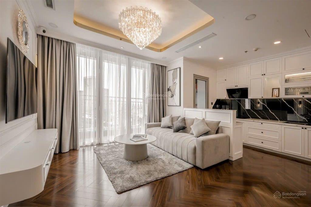 Cho thuê cc 2pn, 2wc, 80m2 tại vinhomes central park, 20 triệu/tháng, bình thạnh, hcm