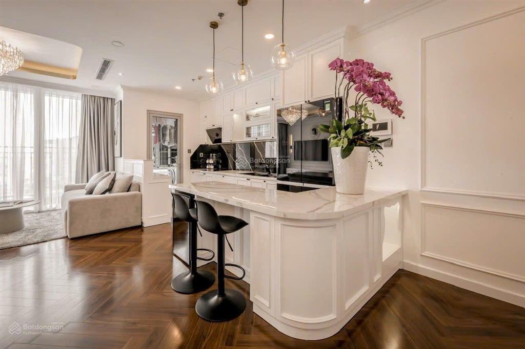 Cho thuê cc 2pn, 2wc, 80m2 tại vinhomes central park, 20 triệu/tháng, bình thạnh, hcm