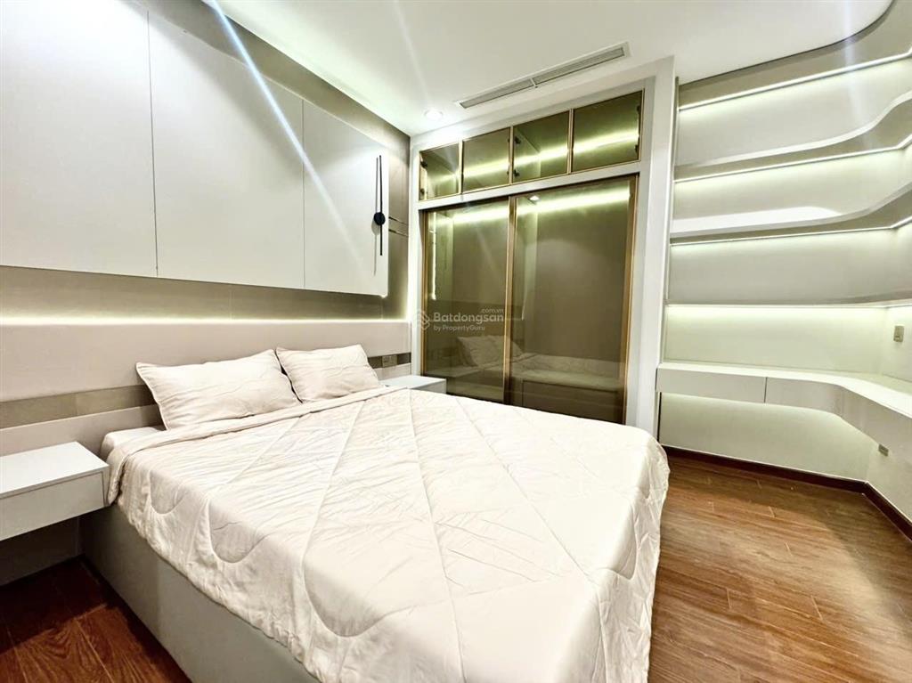 Cho thuê căn hộ 3pn, 3wc tại vinhomes central park, 34 triệu, 120 m2, giá ưu đãi, view đẹp