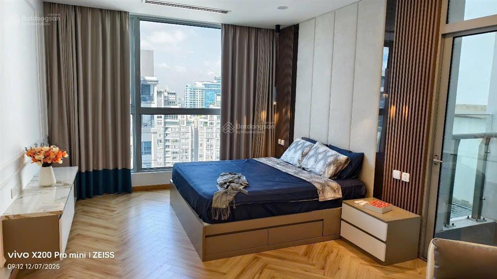 Bán căn hộ 4pn 3wc tại vinhomes central park, 22 tỷ, 160m2, q. bình thạnh, chỉ với nhiều tiện ích