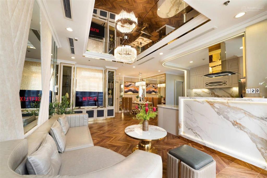 Cho thuê căn hộ chung cư dt 126m2 giá tốt chỉ với 28 triệu vnd tại vinhomes central park