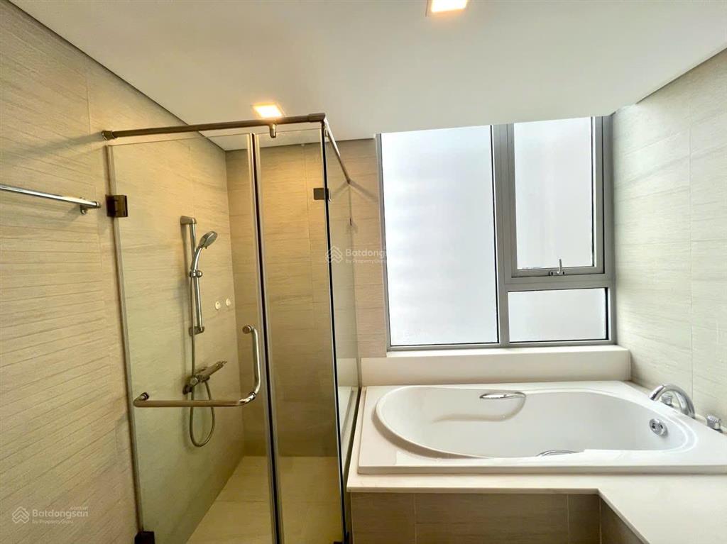 Bán giá ưu đãi 2pn, 2wc, 79m2, sổ hồng vĩnh viễn chung cư vinhomes central park