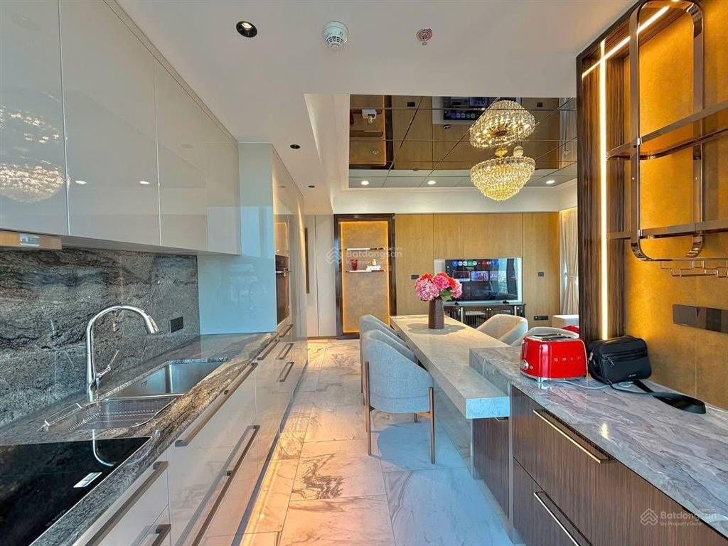 Giỏ hàng giá tốt (1pn 9tỷ5)  (2pn 12 tỷ)  (3pn 20 tỷ)  (4pn 39 tỷ) vinhomes ba son 0909 638 ***