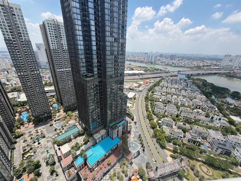 Chính chủ cho thuê liền 2pn, giá 20 triệu/tháng, diện tích 90m2 tại vinhomes central park