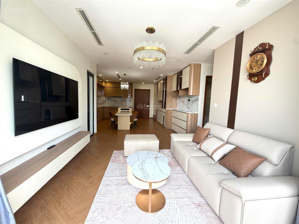 Chính chủ cho thuê liền 2pn, giá 20 triệu/tháng, diện tích 90m2 tại vinhomes central park