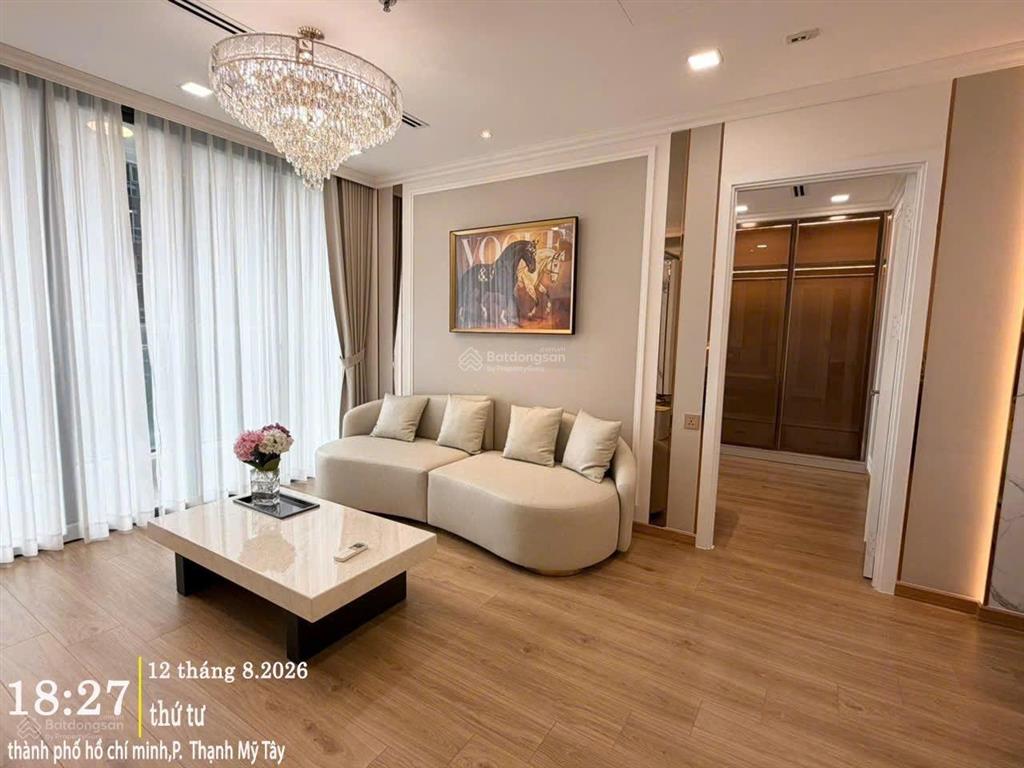 Căn hộ cc cho thuê ở vinhomes central park, 30 triệu vnd, 110 m2, view đẹp hàng hiếm tại bình thạnh