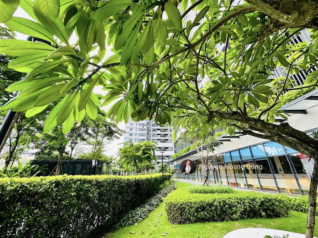 Căn hộ "kẹt tiền bán gấp" ở kingdom q10 2pn  0933 903 ***