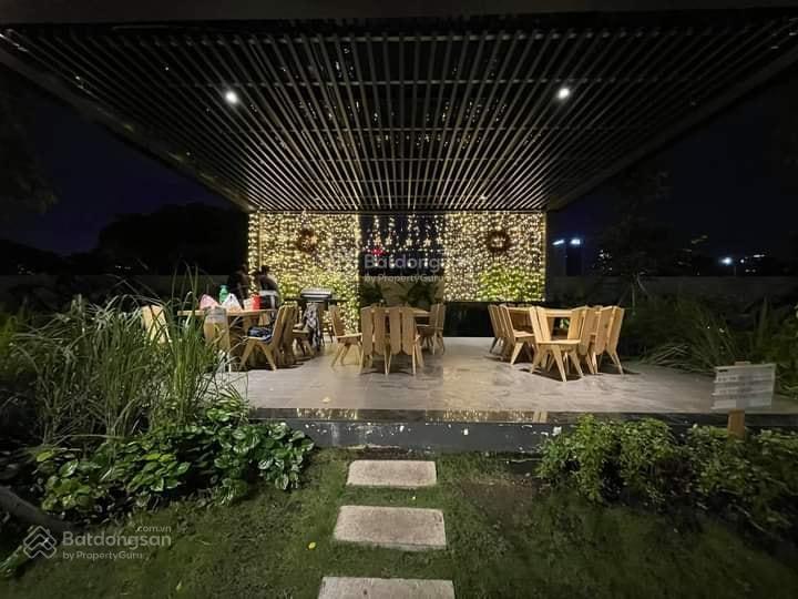 Bán căn hộ kingdom 101 2pn giá chỉ 7 tỷ | lầu cao view thoáng | nhà đẹp vào ở ngay