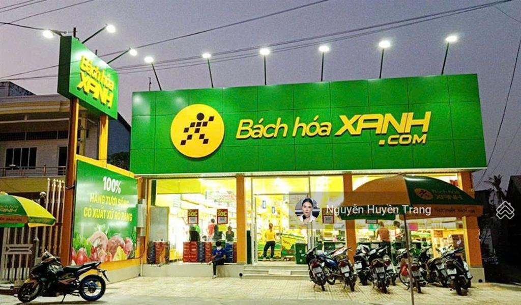 Chỉ 100tr/m2 sở hữu ngay góc 2mt quốc lộ 13 đoạn nổi bật sát đh luật ngang 37m  1.400m2 giá 140 tỷ