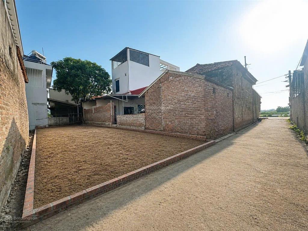 Chính cô chủ nhà gửi em lô đất 88m2 sẵn sổ tại chương mỹ, ô tô tránh giá đầu tư 1,8 tỷ