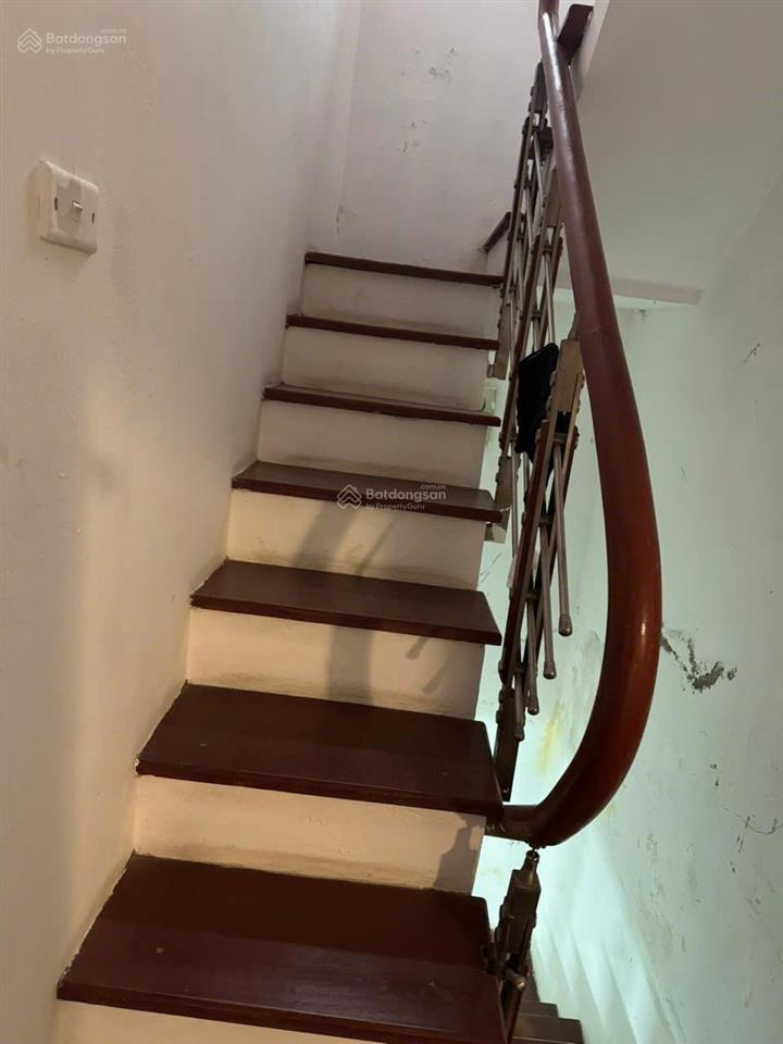 Cho thuê nhà ở địa chỉ nhà số 16, ngách 196/133 hồ tùng mậu, bắc từ liêm, hà nội