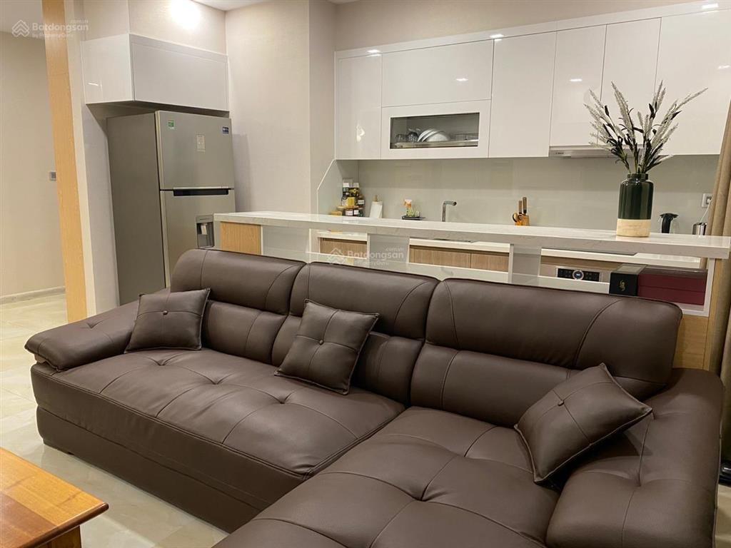 Bán cc 3pn + 2wc tại vinhomes golden river ba son, 26 tỷ, 109m2, view đẹp, nhiều tiện ích