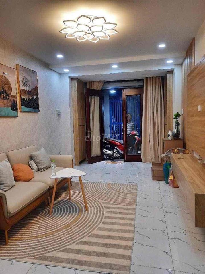 Bán nhà giá rẻ quận 7