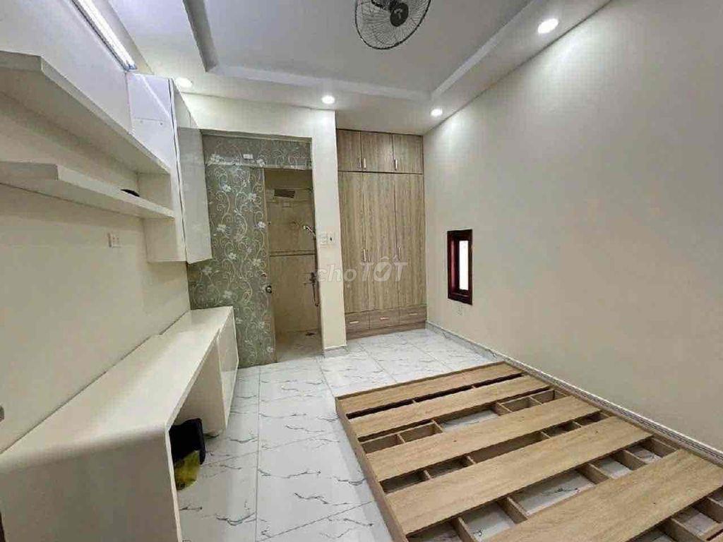 Bán nhà giá rẻ quận 7