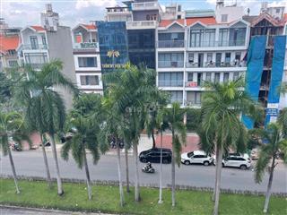Cho Thuê 1 Hầm+ 5 Tầng MT Hoàng Trọng Mậu HimLam