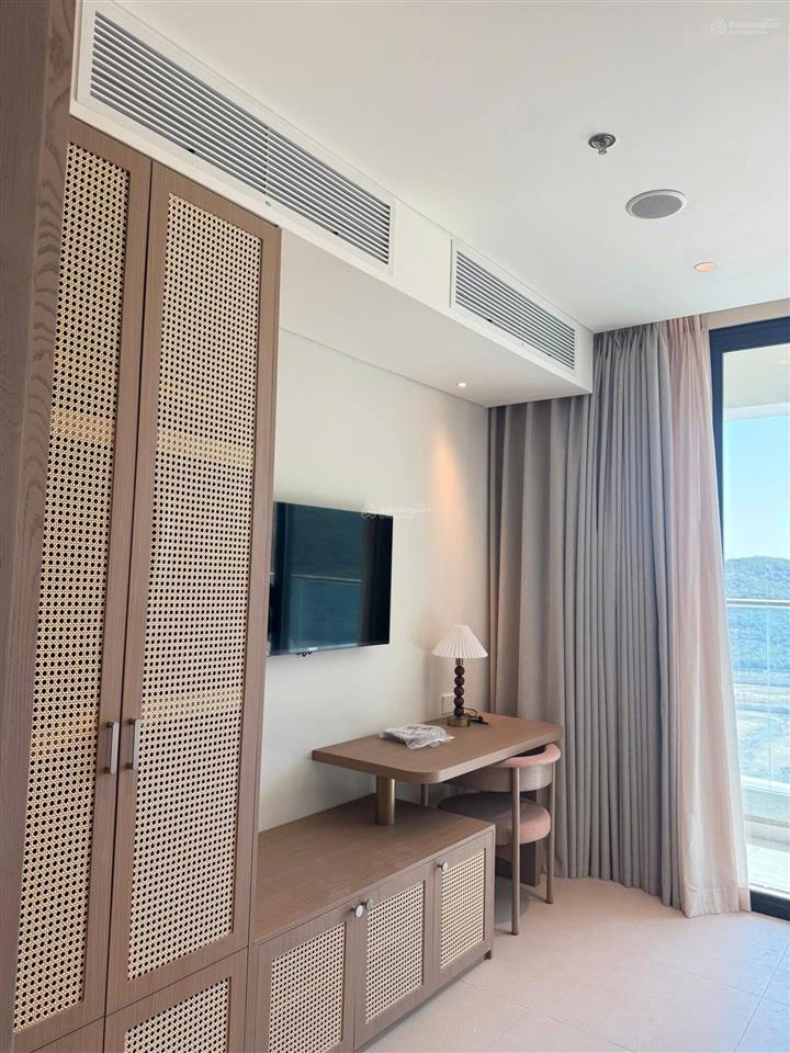Chủ cần tiền bán căn 1pn+ view biển. toà paramount  libera nha trang. tháng 06/2026 nhận nhà