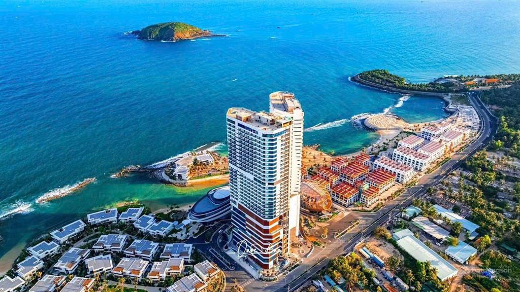 Hàng hiếm shophouse 3 mặt tiền trực diện biển libera nha trang, dtsd 182m2. đã có sổ hồng