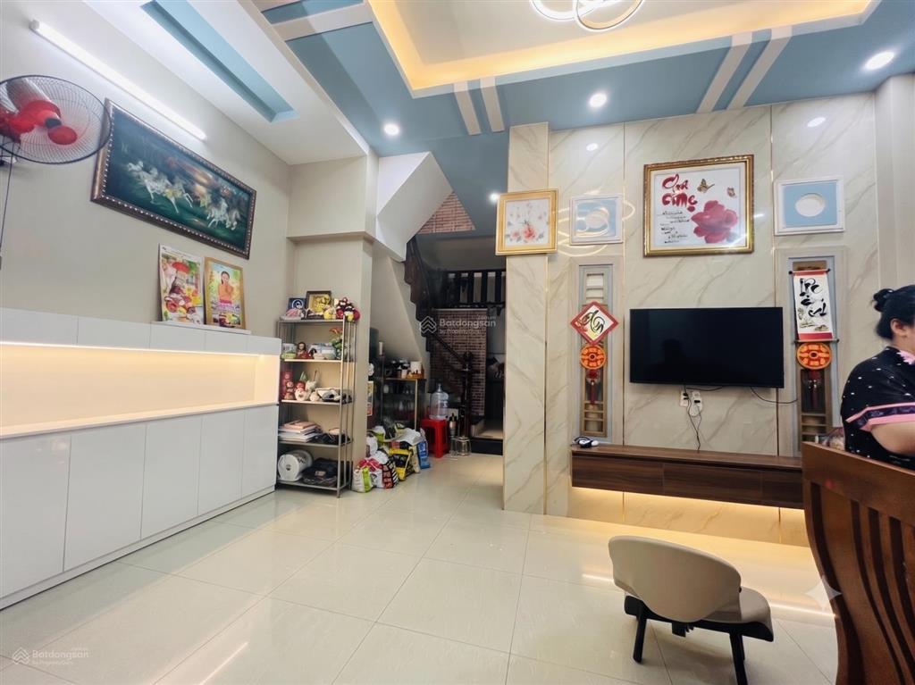 5x12.6m 2 tầng  siêu phẩm đông hưng thuận q12  hẻm xe tải lớn 3pn, 4wc