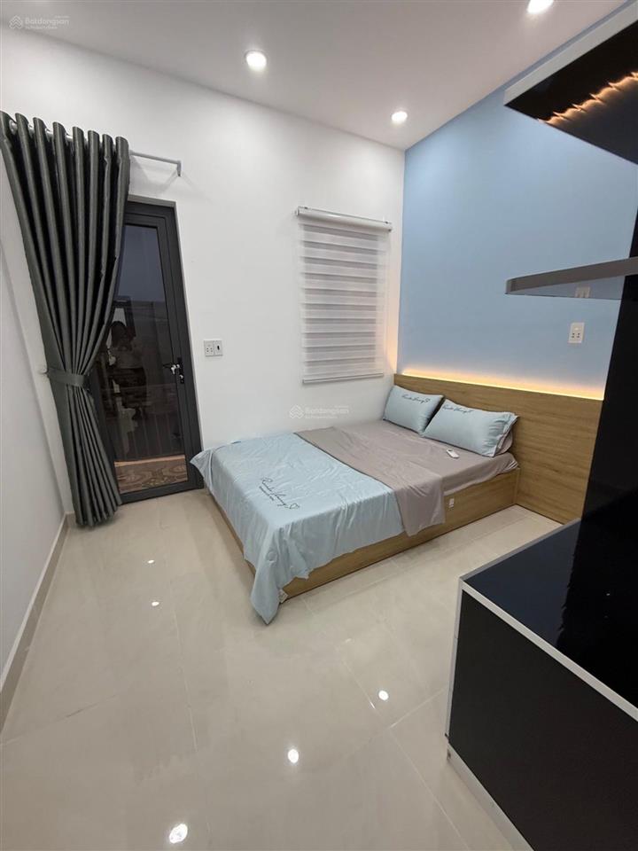 Dt sử dụng 70m2  shr  5,2 tỷ  hẻm thông nguyễn sĩ sách, gần nhà ga t3 tân bình