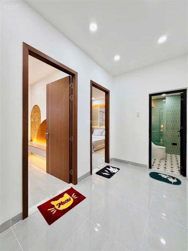 52m2  shr  6,3 tỷ  hoàng bật đạt tân bình, 3 tầng btct, tặng full nội thất