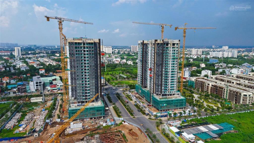 2pn góc masteri grand view 8.8 tỷ bao hết, giá tham khảo tốt trong khu vực.  0911 693 ***
