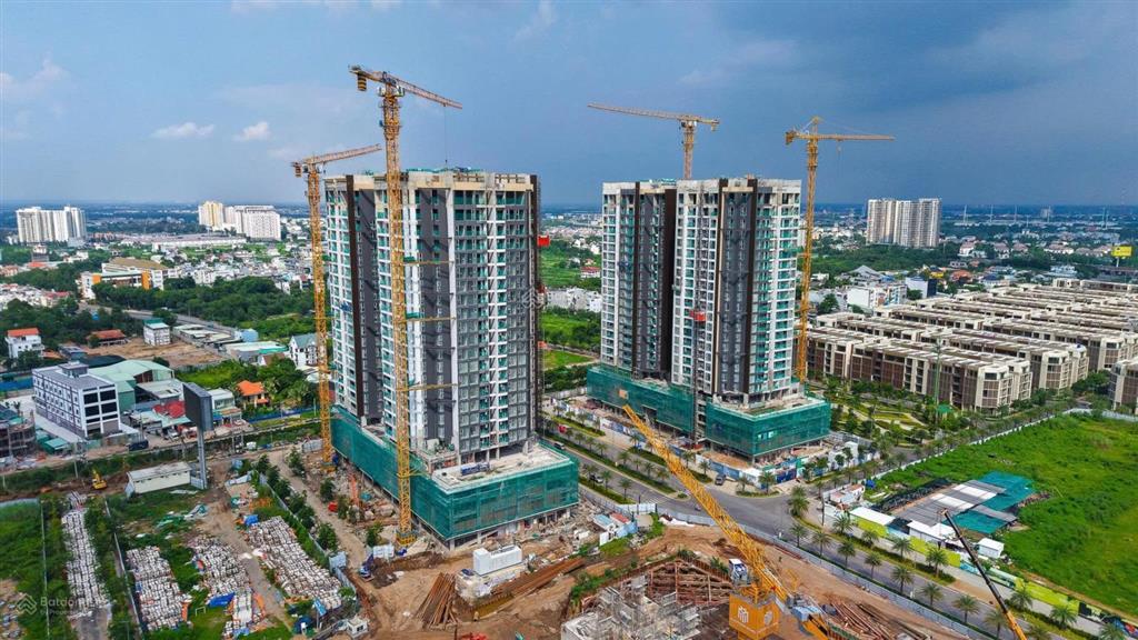 2pn góc masteri grand view 8.8 tỷ bao hết, giá tham khảo tốt trong khu vực.  0911 693 ***