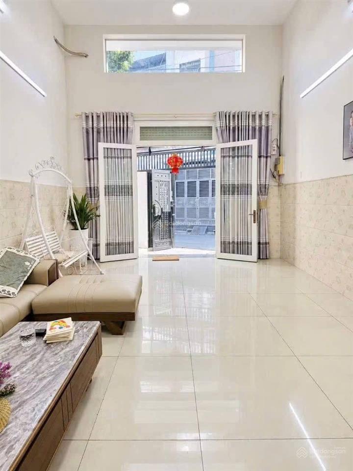 Nhà hxh 6m thông trịnh đình trọng 59m2  5.3x11m  3 tầng giá 5.5 tỷ