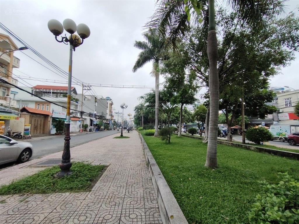 Nhà mới đẹp gần công viên lưu chí hiếu  64m2  ngang 4.5x14m  giá 5.5 tỷ có 3pn