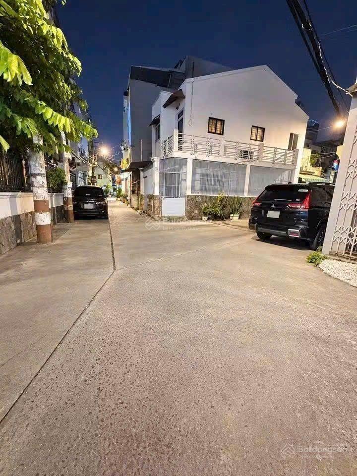 Hxh ngã 4 âu cơ  lạc long quân 52m2, 4 tầng 5.9 tỷ tl