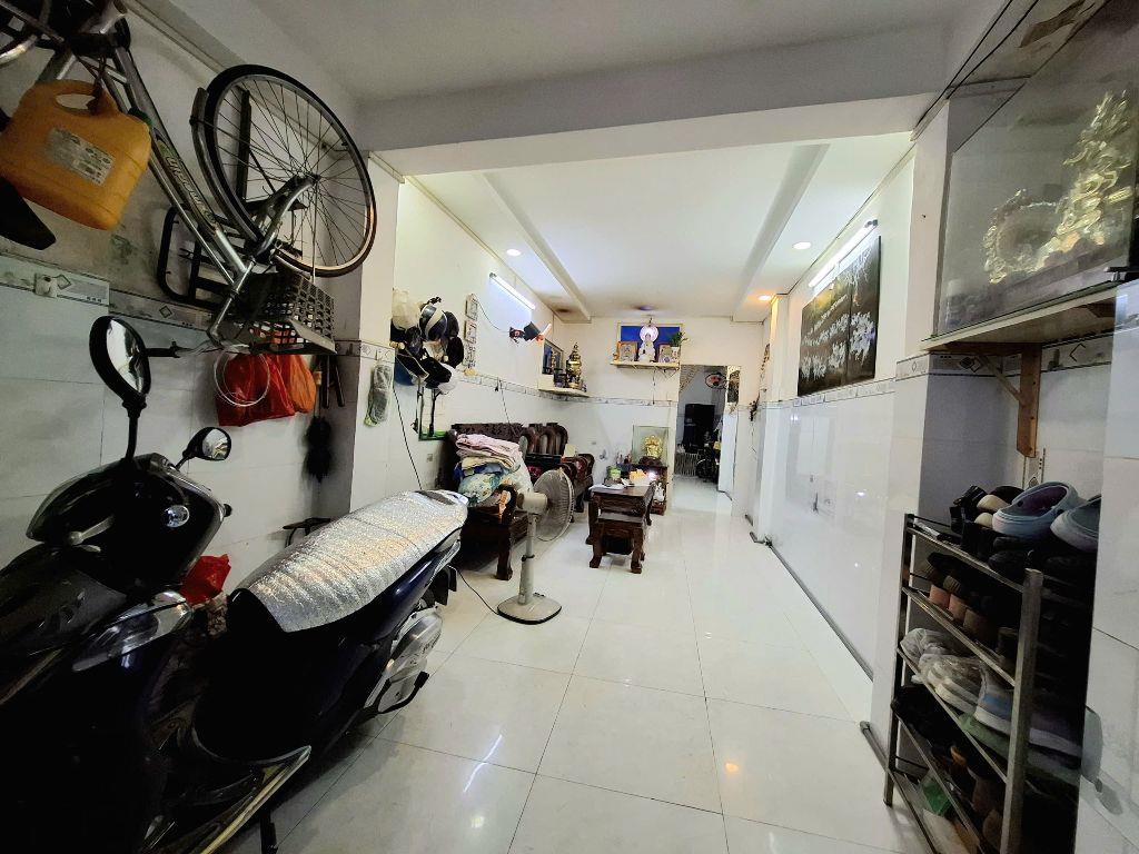 📢💥🏡TÂN BÌNH, GẦN MẶT TIỀN, CMT8, HẺM 3M THÔNG, 46M2, 2TẦNG, 3PN, NỞ HẬU, NHỈNH 4TỶ